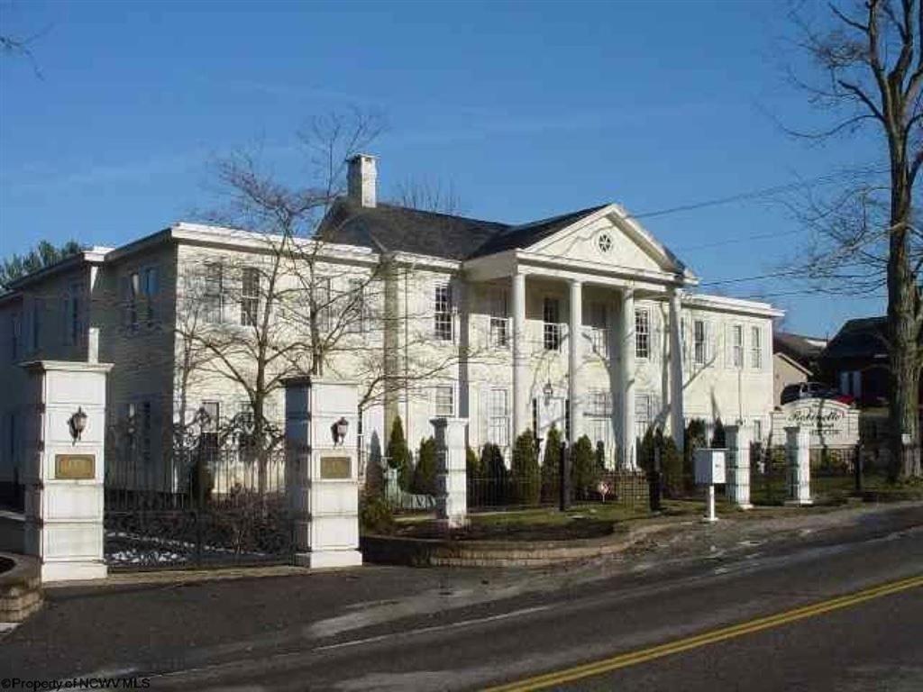 The Lake Manor Acomodação com café da manhã Morgantown Exterior foto